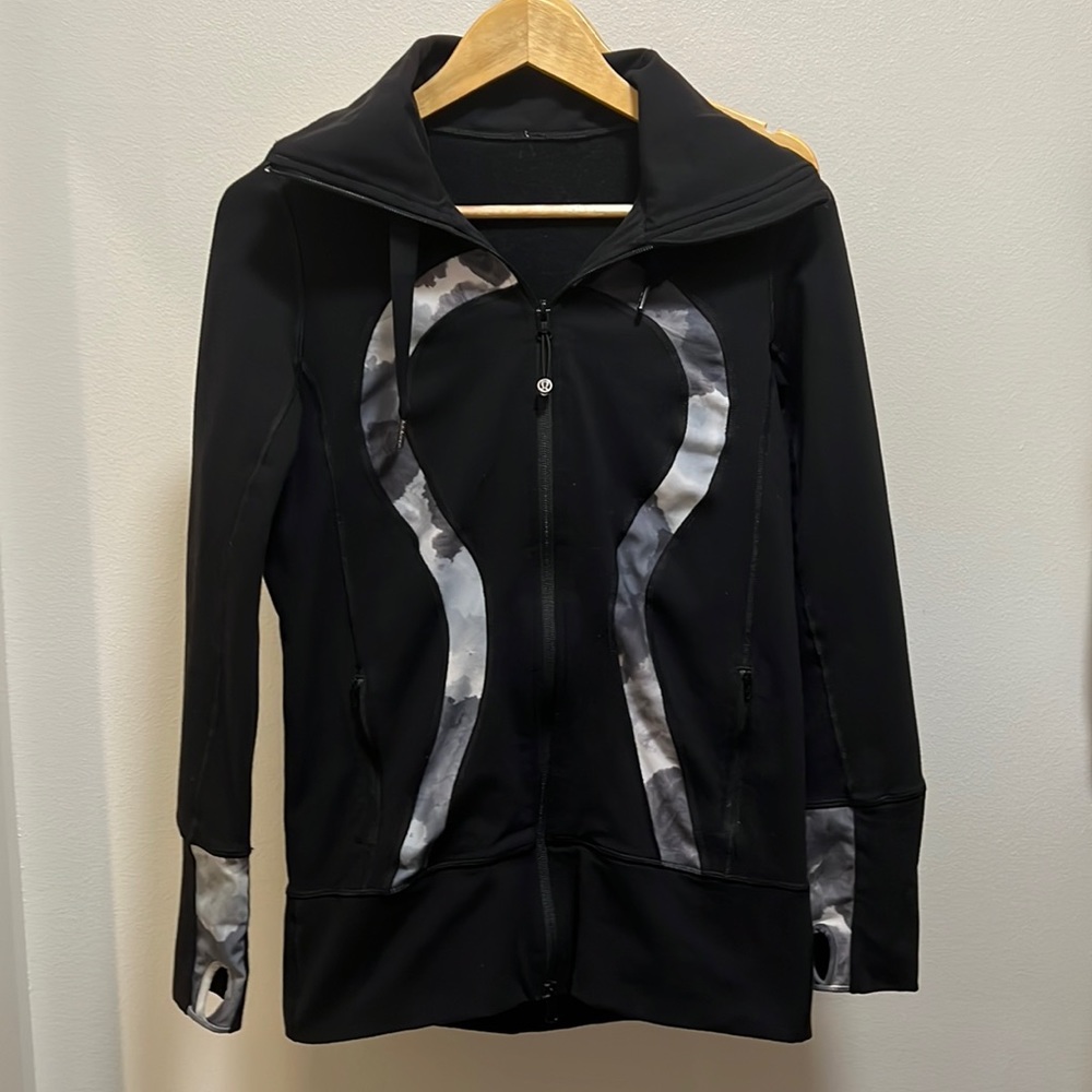 Lululemon Luon Jacket Like New